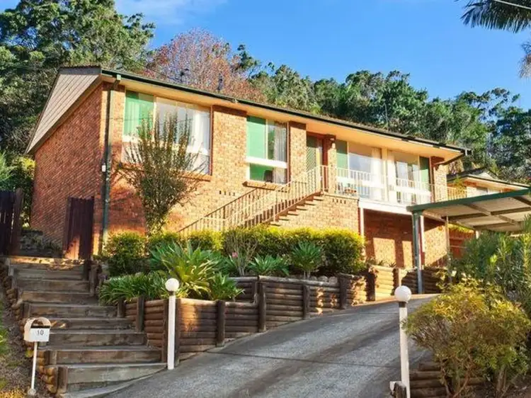 10 Hakea Close, Wyoming NSW 2250