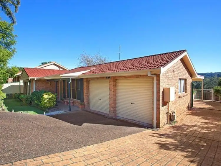 8 Claremont Close, Niagara Park NSW 2250