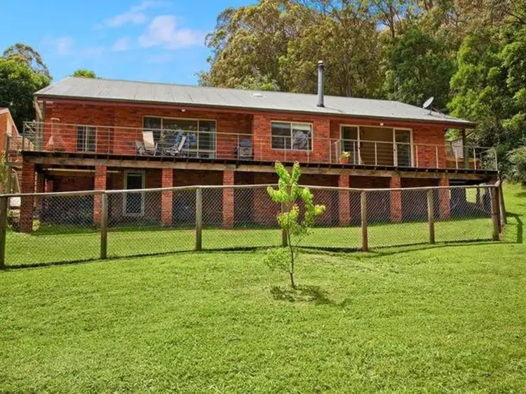 22 Janine Close, Lisarow NSW 2250