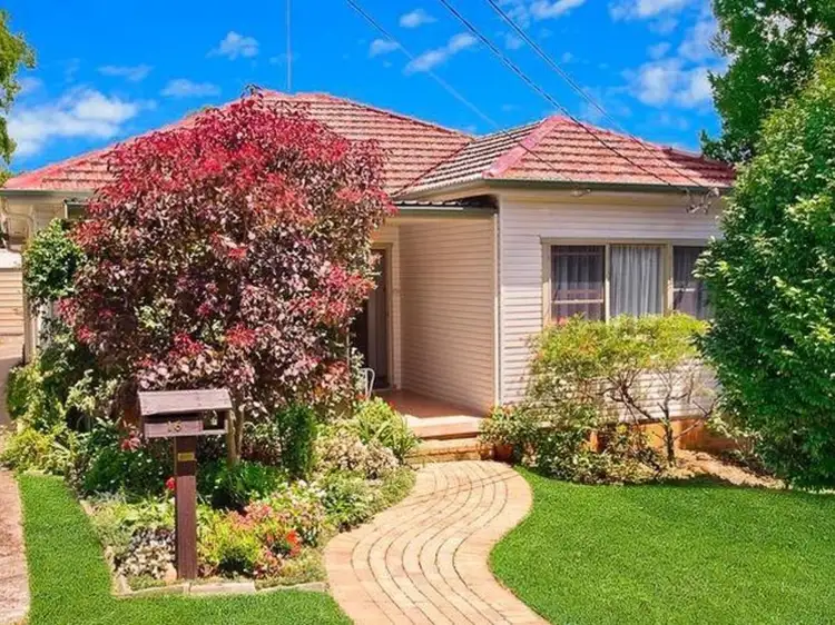 16 Hepburn Avenue, Gladesville NSW 2111