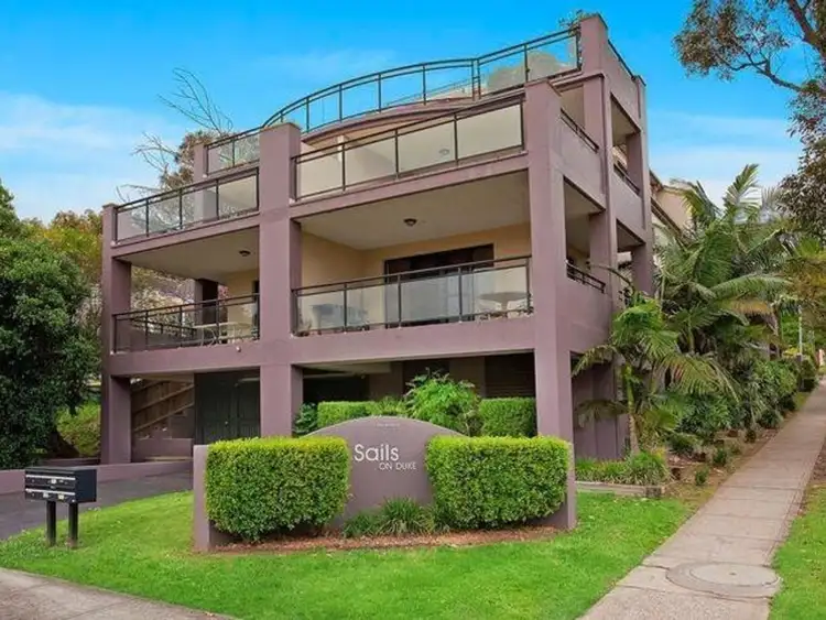 1/1 Lynn Avenue, Point Frederick NSW 2250