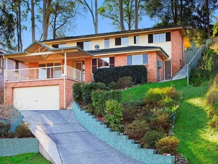 64 Woodview Avenue, Lisarow NSW 2250