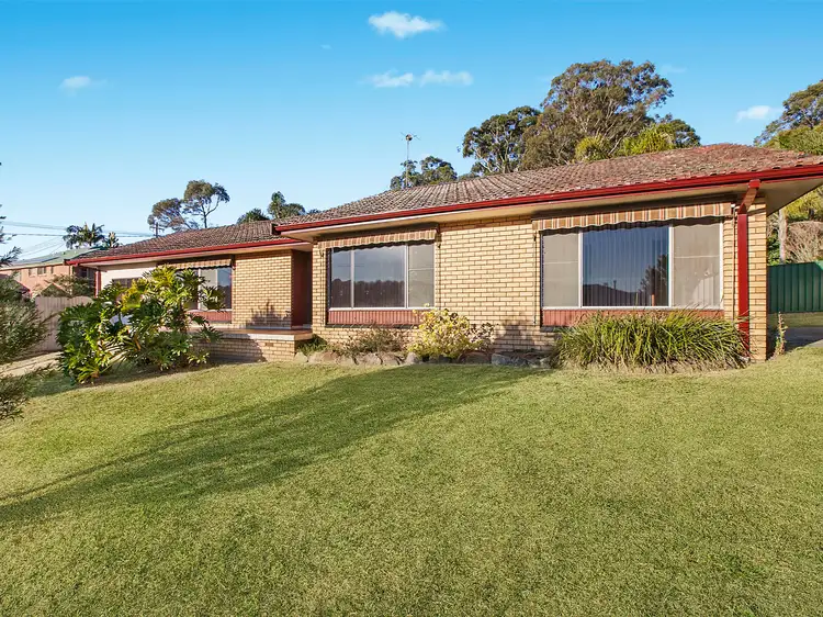 2 The Grove, Wyoming NSW 2250