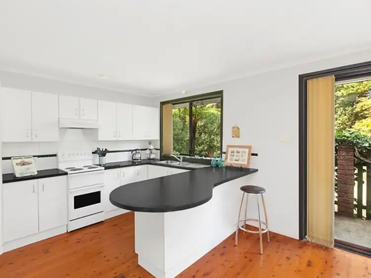 Second view of Homely house listing, 7 The Glen, Narara NSW 2250