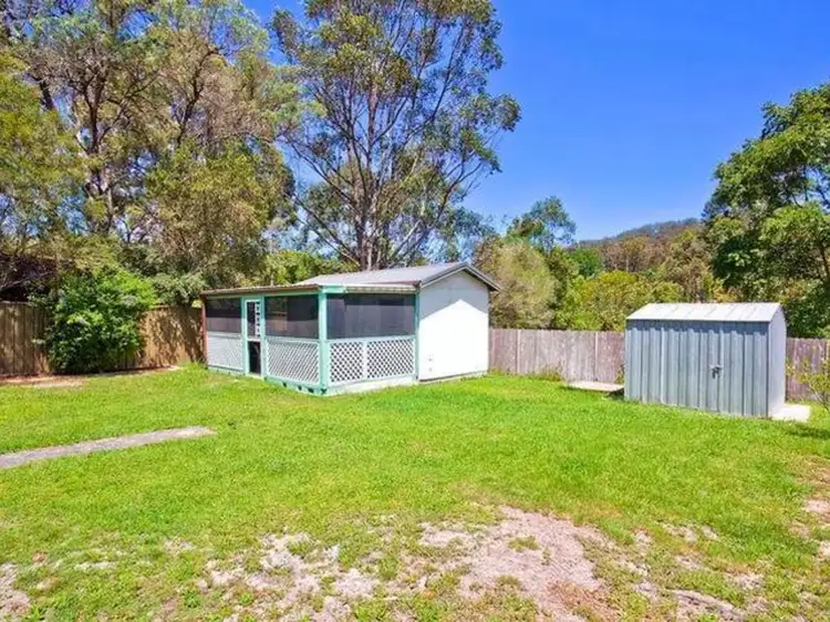 Second view of Homely house listing, 6 Fuchsia Street, Wyoming NSW 2250