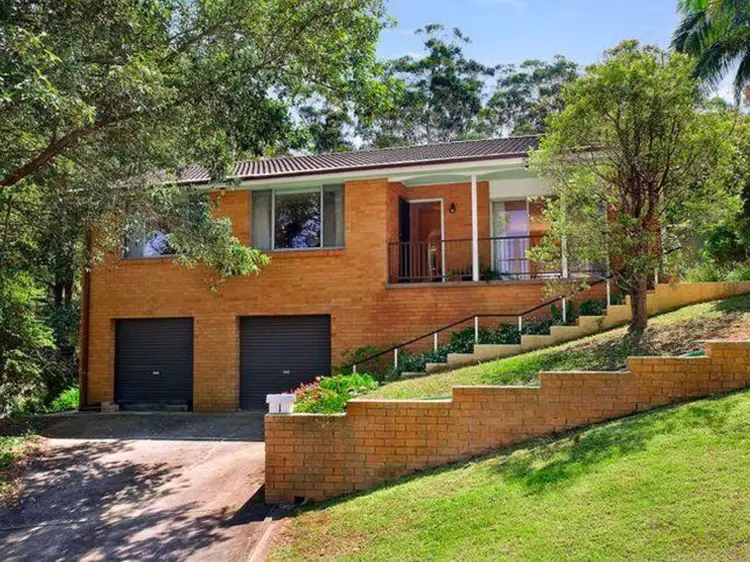 1 Wistaria Street, Wyoming NSW 2250