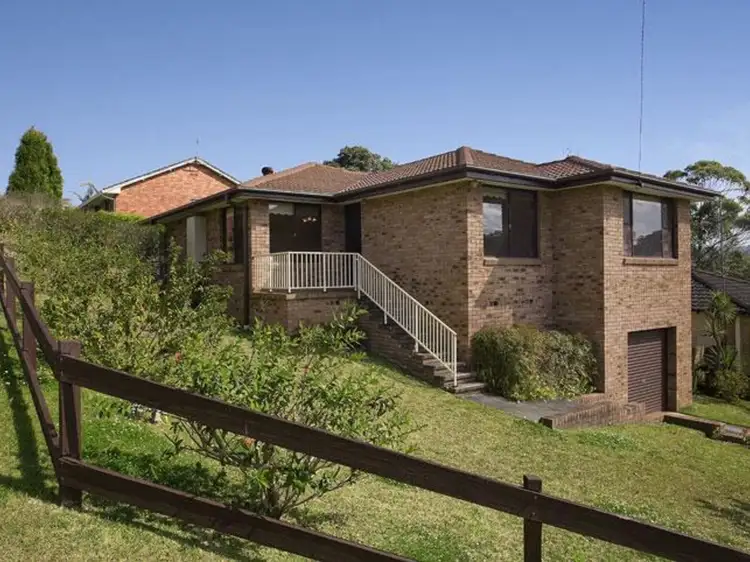 27 Maple Street, Wyoming NSW 2250