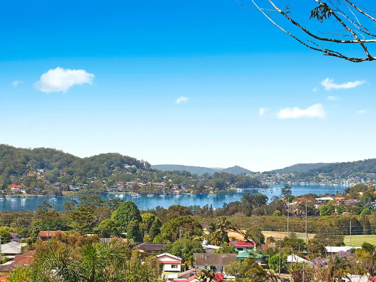 45 Emma James Street, Springfield NSW 2250