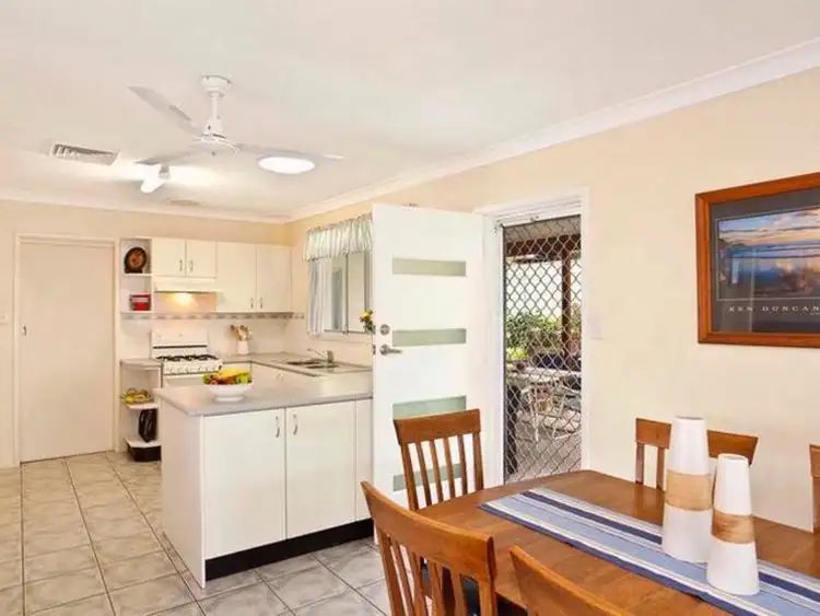 8 Pierce Street, Niagara Park NSW 2250