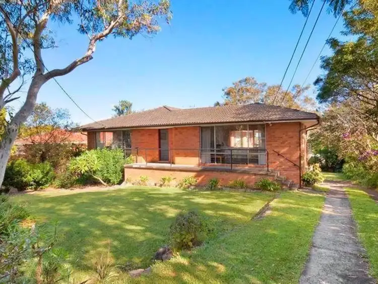 Second view of Homely house listing, 10 Parker Avenue, West Pymble NSW 2073