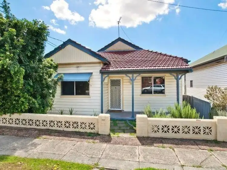 55 Elizabeth Street, Mayfield NSW 2304