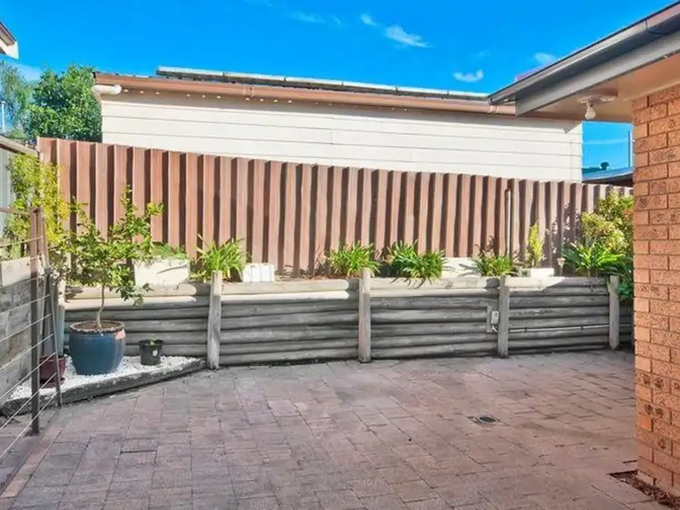 Fourth view of Homely villa listing, 1/23 Robert Street, Jesmond NSW 2299