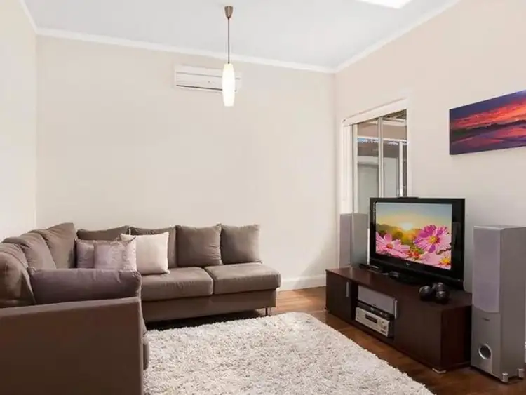 Second view of Homely house listing, 7 Lindsay Street, Hamilton NSW 2303