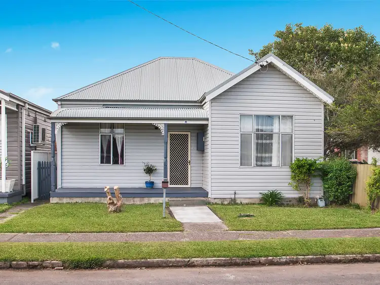 41 Denney Street, Broadmeadow NSW 2292