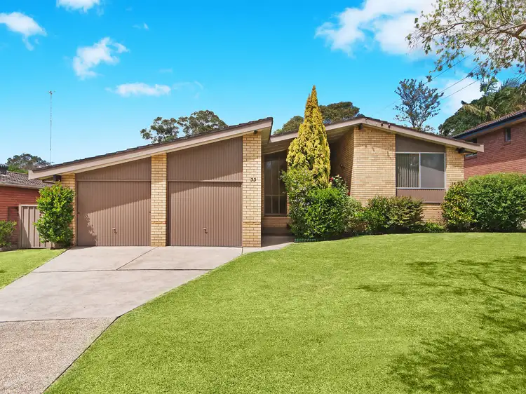 33 Elvidge Crescent, Kotara NSW 2289
