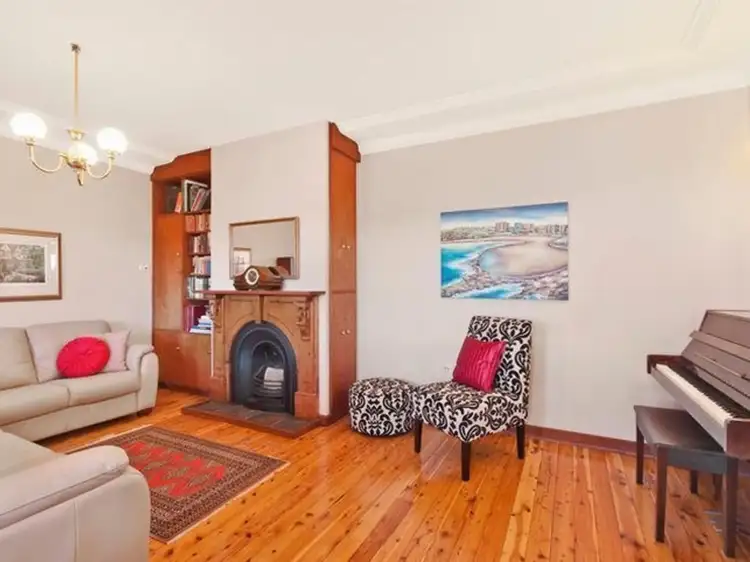 Sixth view of Homely house listing, 33 Valaud Crescent, Highfields NSW 2289