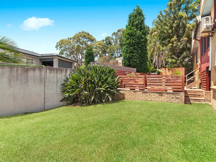 Sixth view of Homely house listing, 7 Roentgen Close, Merewether Heights NSW 2291