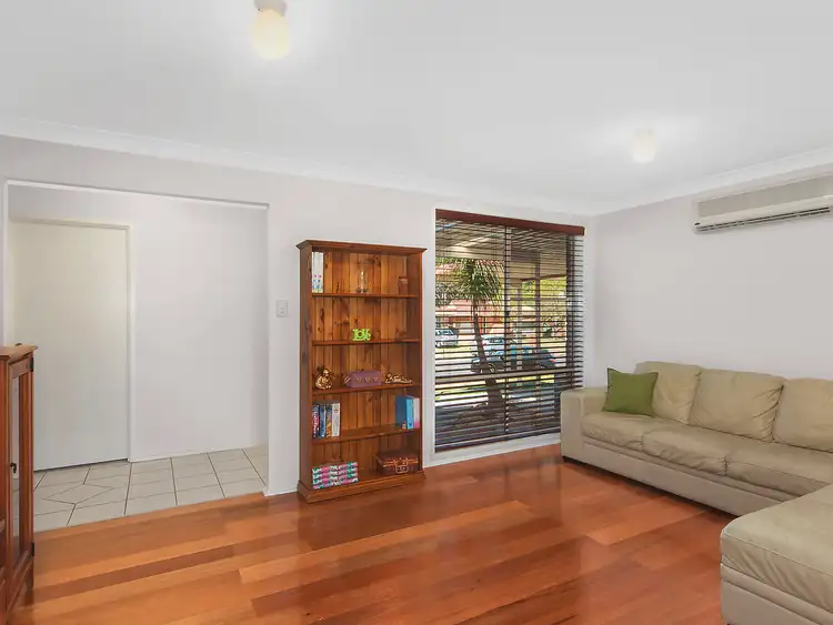 Fifth view of Homely house listing, 4 Alana Close, Cameron Park NSW 2285