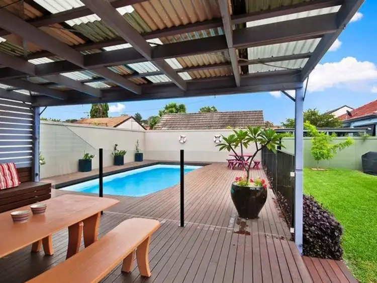 7 Carnley Avenue, New Lambton NSW 2305