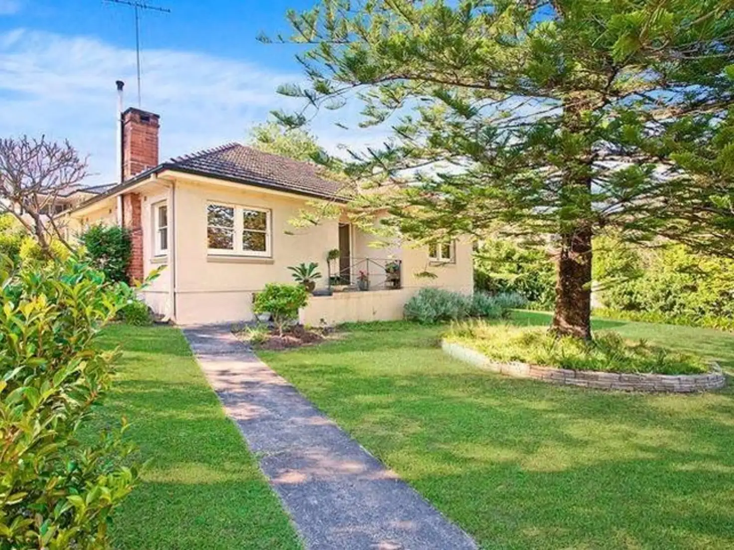 Main view of Homely house listing, 2 Wallalong Crescent, West Pymble NSW 2073