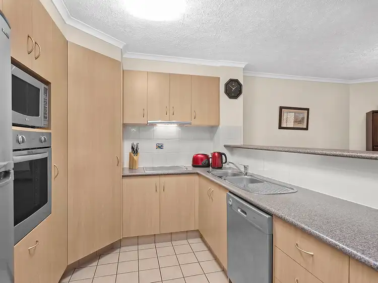 3/16 Sykes Court, Southport QLD 4215