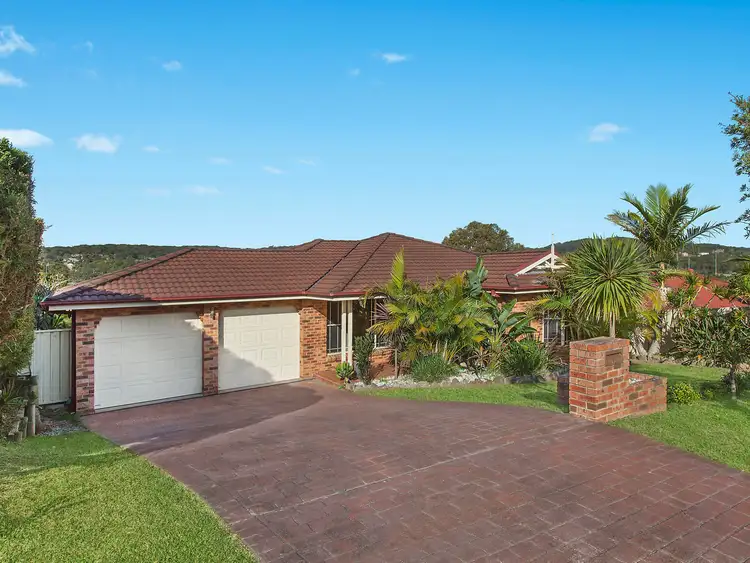 52 Morley Avenue, Bateau Bay NSW 2261