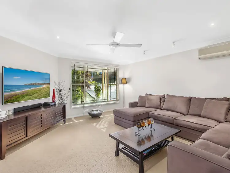 Second view of Homely house listing, 52 Morley Avenue, Bateau Bay NSW 2261