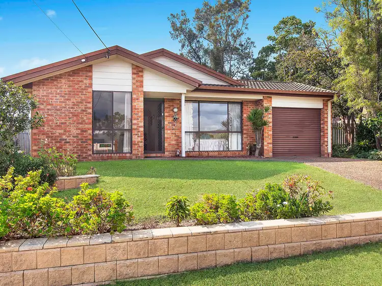 148 Cresthaven Avenue, Bateau Bay NSW 2261