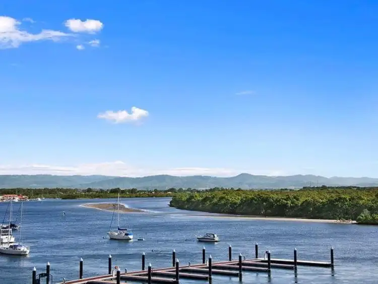 2403/17 Killowill Avenue, Paradise Point QLD 4216