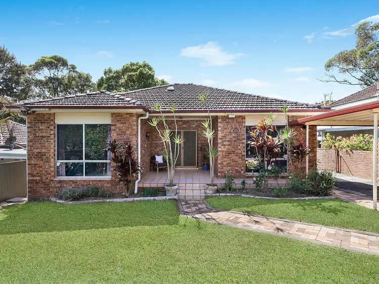 225 Gertrude Street, North Gosford NSW 2250