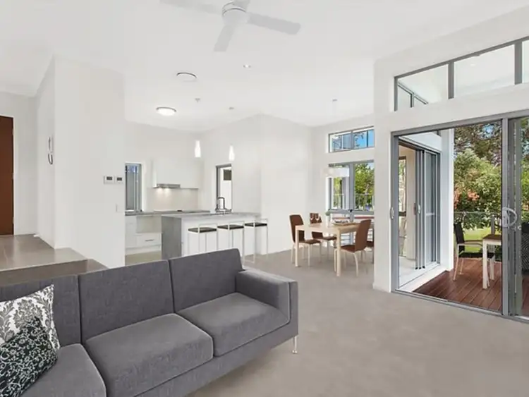 Second view of Homely house listing, 2/133 Benowa Road, Southport QLD 4215