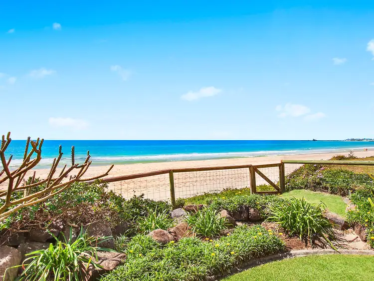 109 Jefferson Lane, Palm Beach QLD 4221