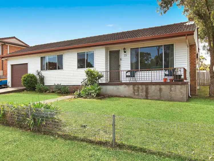 77 Marks Road, Gorokan NSW 2263