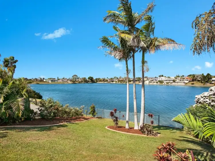 32 Marbella Drive, Benowa Waters QLD 4217