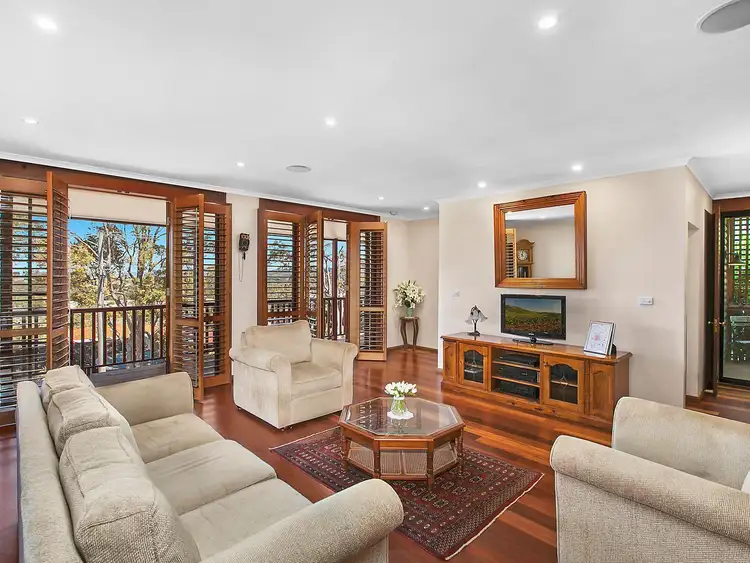 28 Valley View Road, Bateau Bay NSW 2261