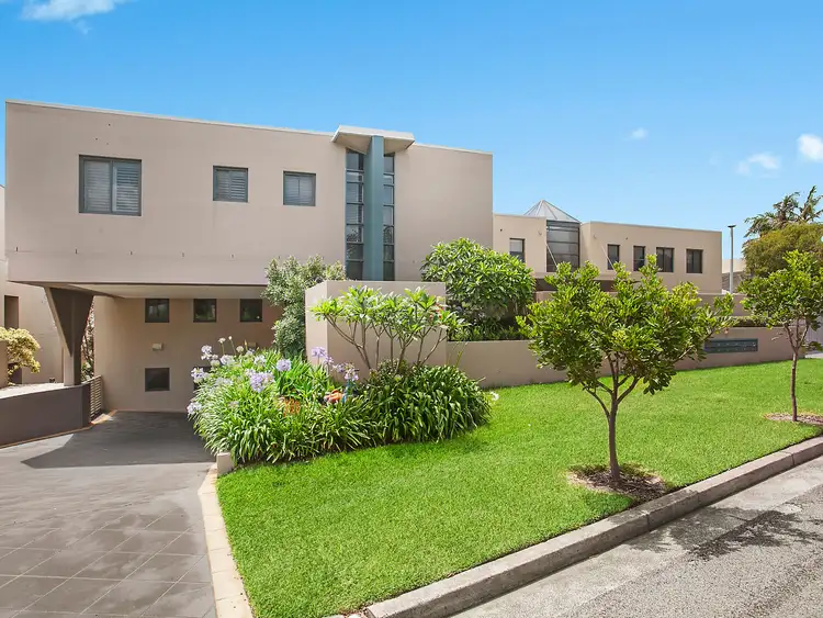 Fifth view of Homely apartment listing, 3/110 Ocean Parade, Blue Bay NSW 2261