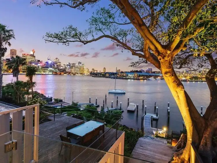 8 William Street, Balmain East NSW 2041