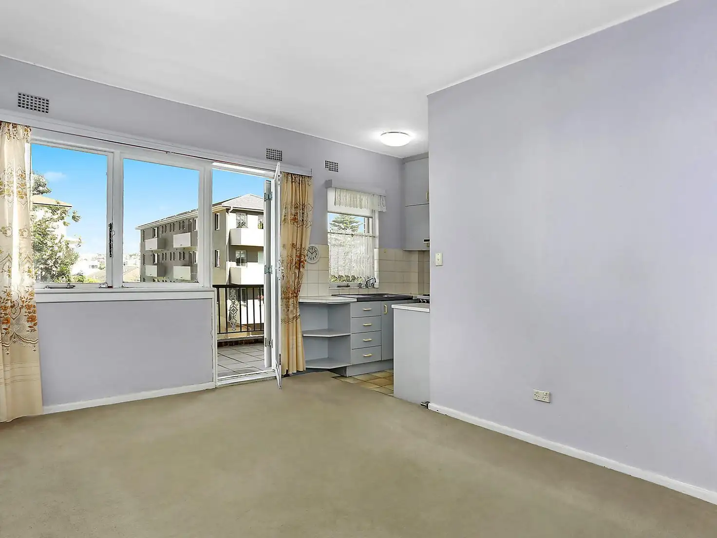 Main view of Homely apartment listing, 2/2 Military Road, North Bondi NSW 2026