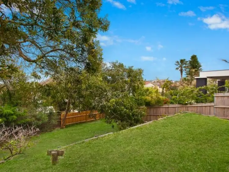 14 Wallis Parade, North Bondi NSW 2026