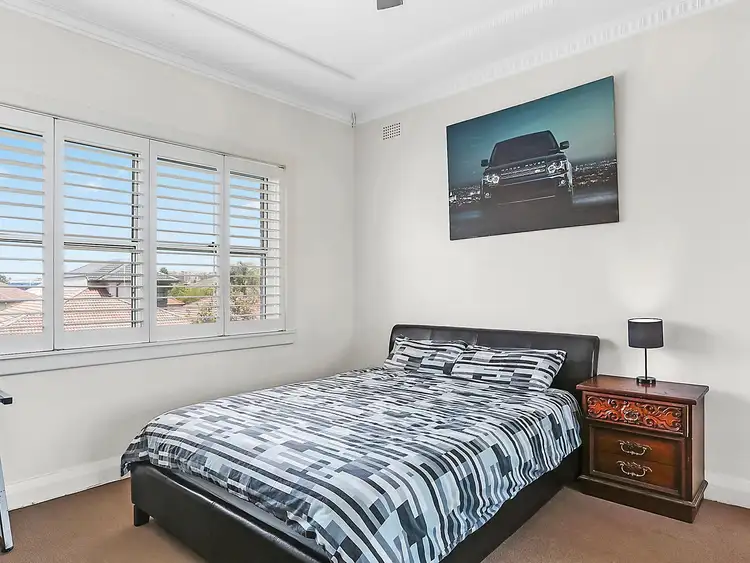 Third view of Homely apartment listing, 4/2 Hastings Parade, Bondi NSW 2026