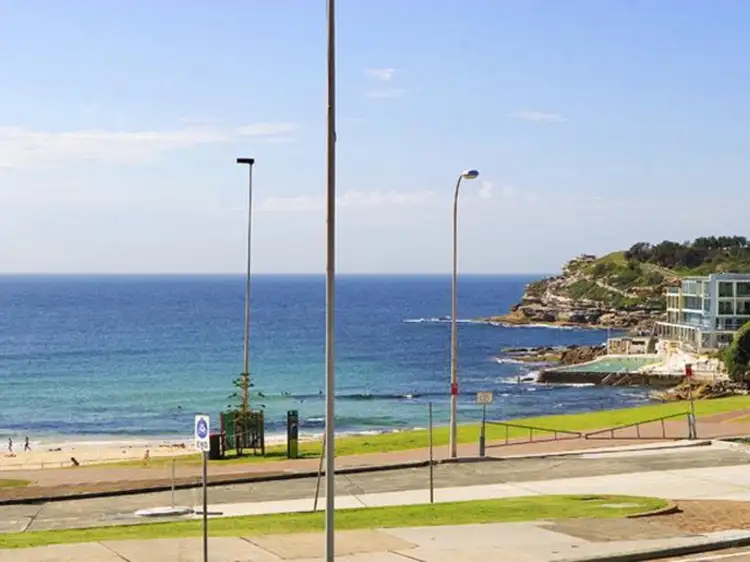 4/92 Campbell Parade, Bondi NSW 2026