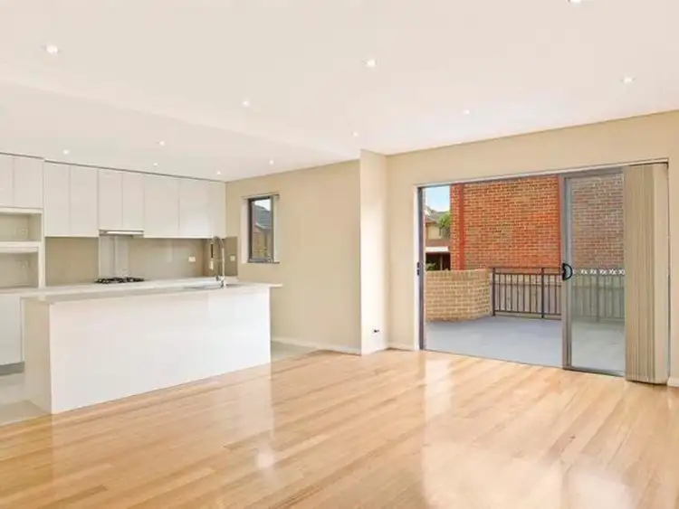 Second view of Homely townhouse listing, 3/40 New Orleans Crescent, Maroubra NSW 2035