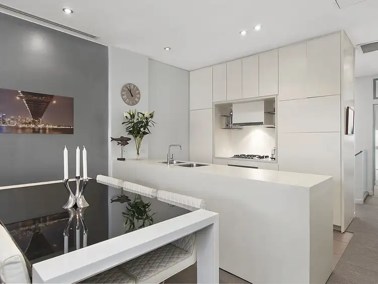 Third view of Homely apartment listing, 306/88 Crown Street, Woolloomooloo NSW 2011