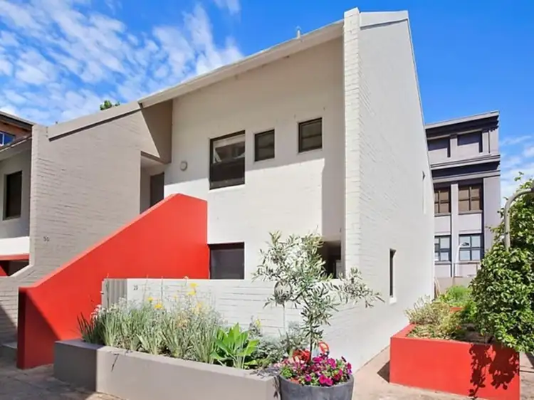 29/26 Mcelhone Street, Woolloomooloo NSW 2011