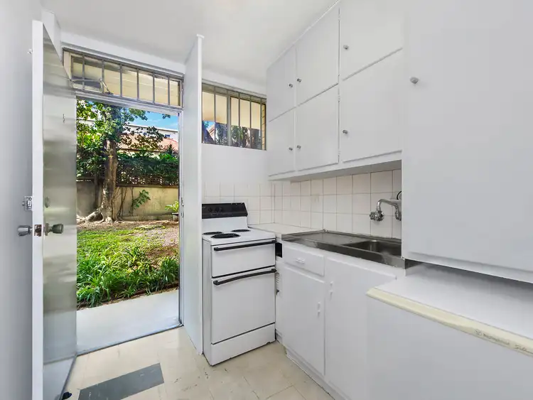 Second view of Homely studio listing, 5/100 Brougham Street, Potts Point NSW 2011