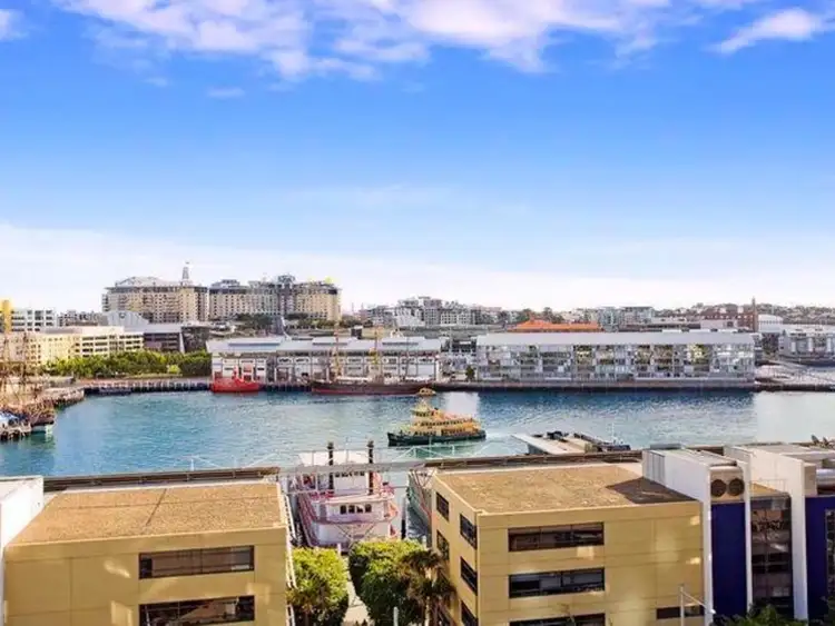 Third view of Homely apartment listing, 906/35 Shelley Street, Sydney NSW 2000