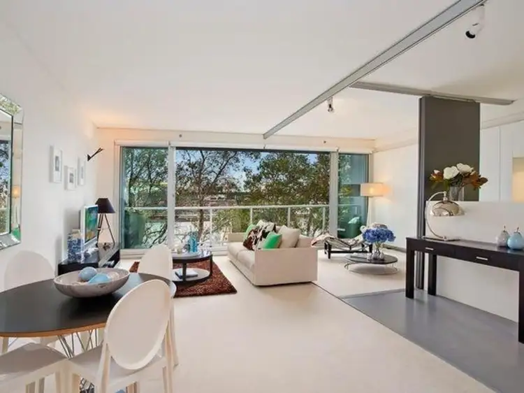 Second view of Homely apartment listing, 304/1 Francis Street, Darlinghurst NSW 2010