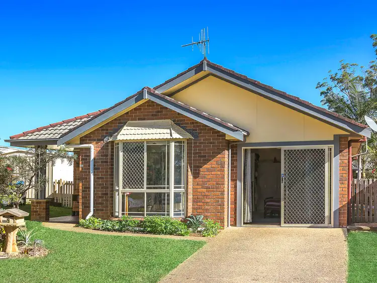 5 Windarra Place, Port Macquarie NSW 2444