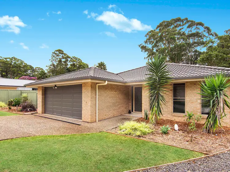 19 Lyrebird Place, Port Macquarie NSW 2444