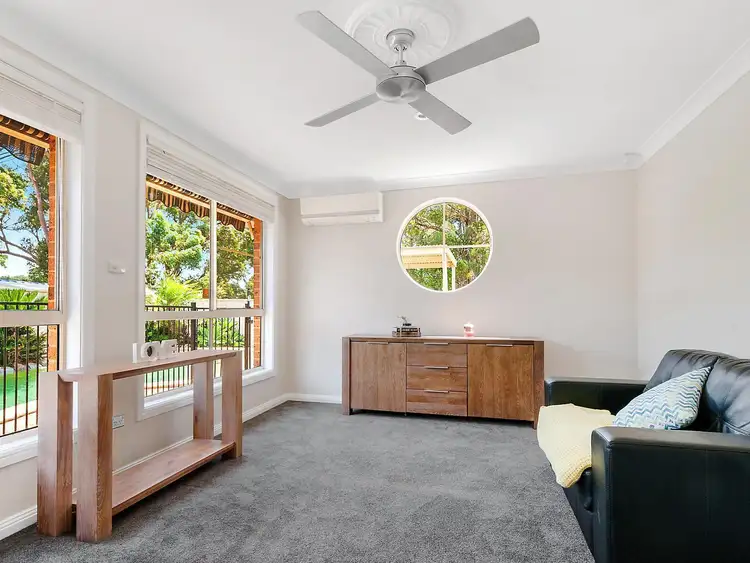 Second view of Homely house listing, 5 Alana Close, Cameron Park NSW 2285